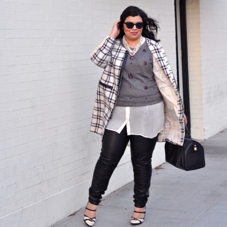 Plus size blogger Jay Miranda